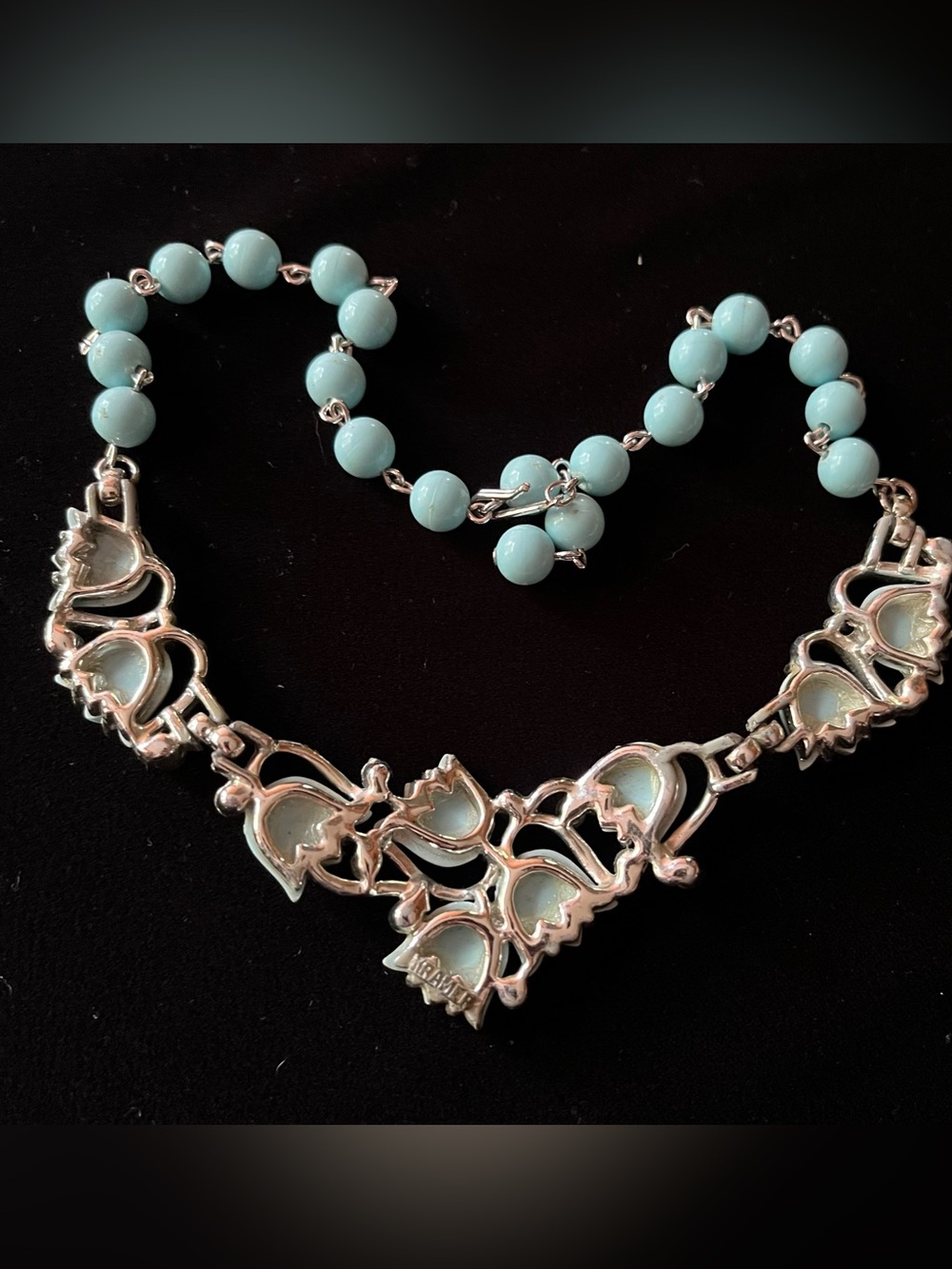 Kramer Vintage 50's Thermaset Tulip Necklace - Picture 5 of 9
